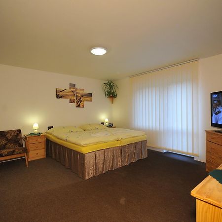 E&Z Eva Hruba Rekreacny Dom Hotel Bystrá Екстериор снимка